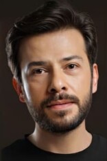 Ahmet Tansu Taşanlar