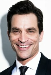 Johnathon Schaech