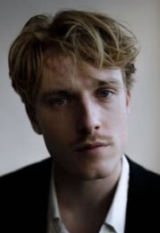 Louis Hofmann