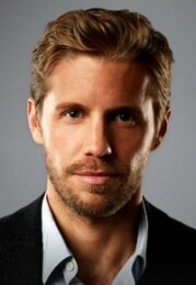 Matt Barr