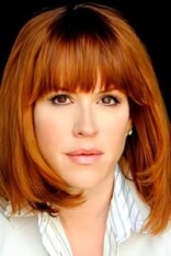 Molly Ringwald