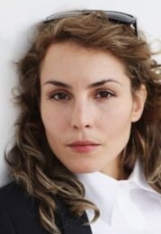 Noomi Rapace