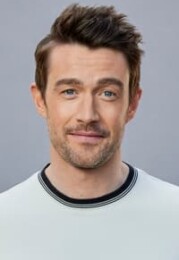 Robert Buckley